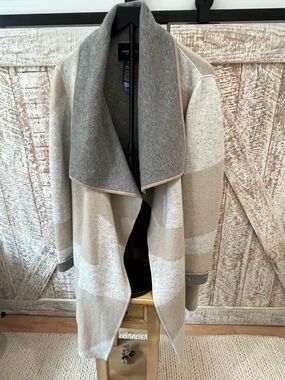 Lafayette 148 Cashmere Beige & Gray Open Front Waterfall Sweater Coat size Large